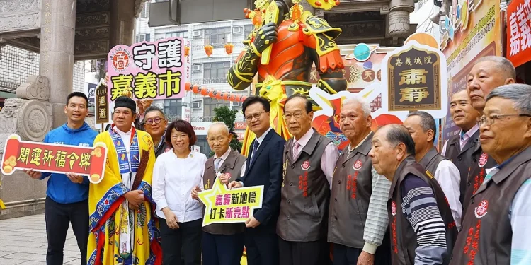 來嘉新亮點 嘉義城隍廟「天衛機神」佈景區亮相 來嘉新亮點 嘉義城隍廟「天衛機神」佈景區亮相