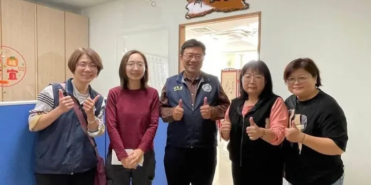 移民署北區事務大隊花蓮縣服務站關懷新住民及移工 舉辦行動服務列車 移民署北區事務大隊花蓮縣服務站關懷新住民及移工 舉辦行動服務列車