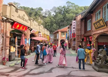 長城聖誕浪漫降臨  遊白河萬里長城過聖誕節