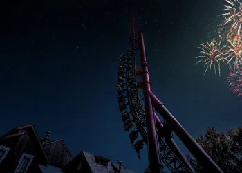 六福村45年來首辦跨年派對  18點後免費入園  今晚開放預約