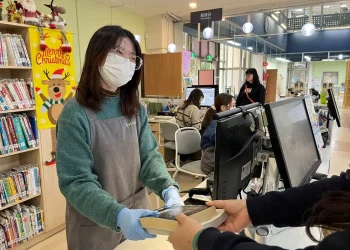 114年新措施: 中市圖逾期與預約通知方式調整 2月底前逾期書回娘家免停權